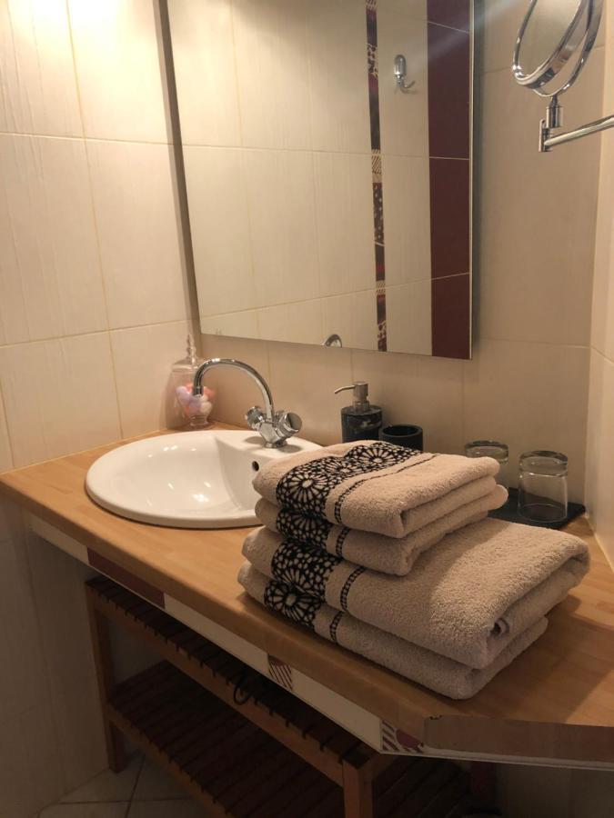 GrosrouvreLe Cedre Bleu住宿加早餐旅馆 外观 照片