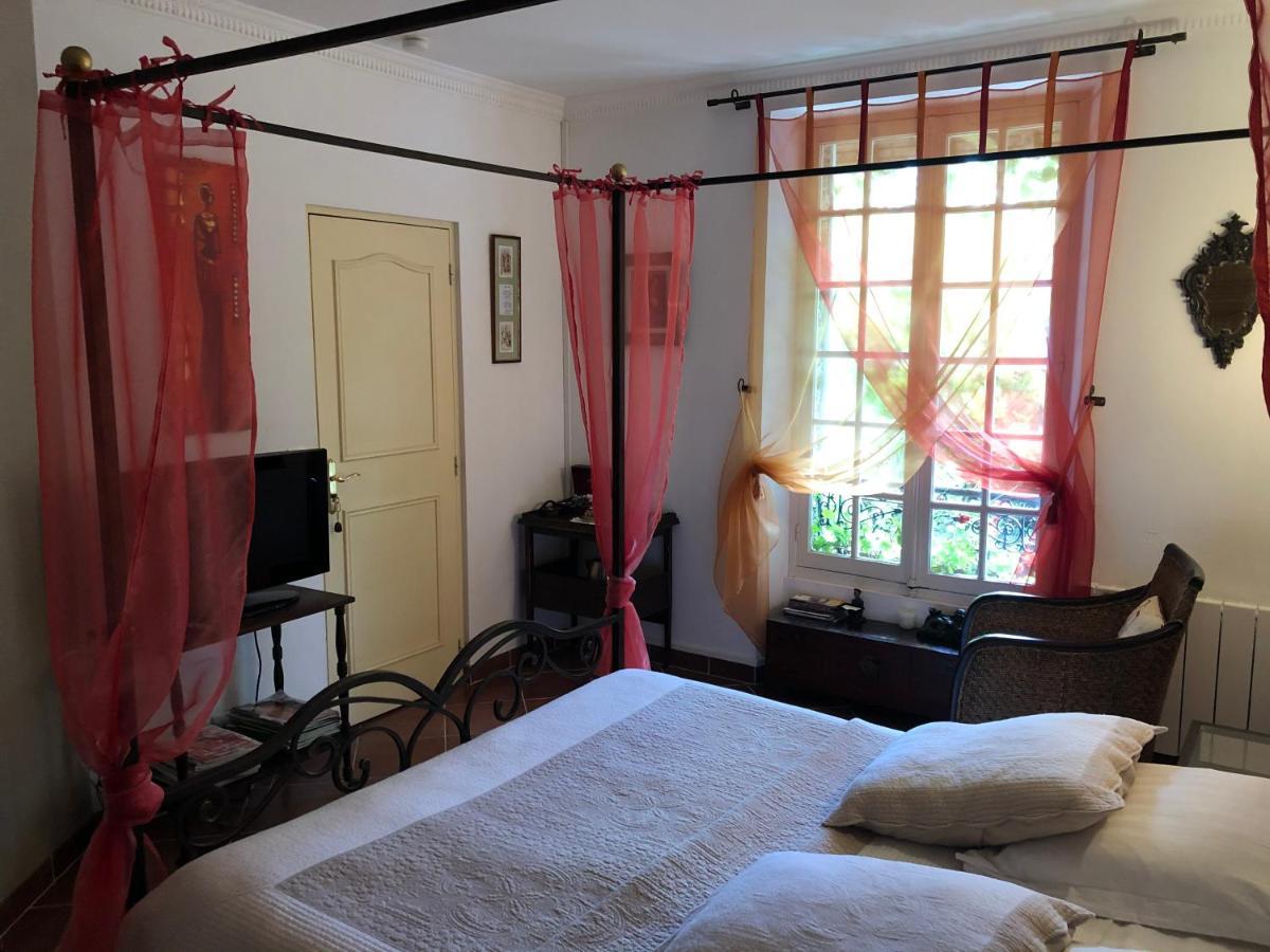 GrosrouvreLe Cedre Bleu住宿加早餐旅馆 外观 照片
